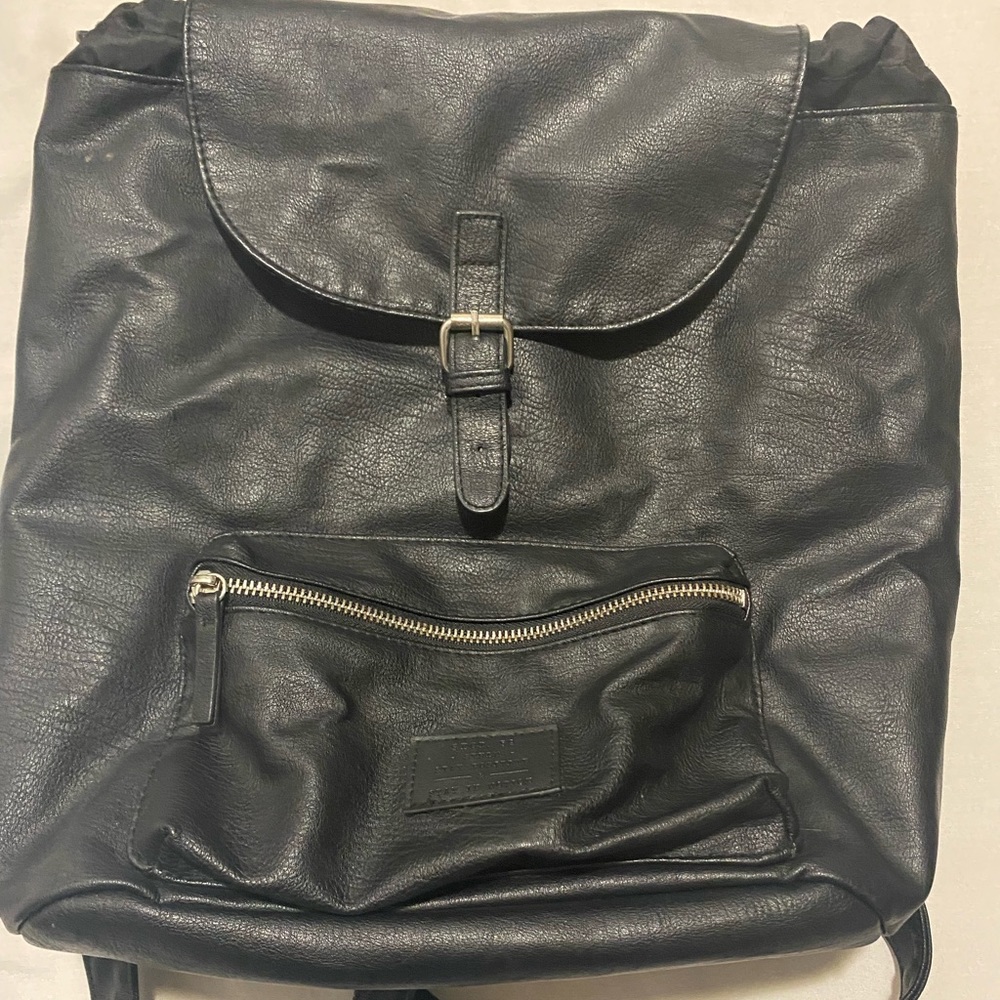 H&M Divided black blackpack